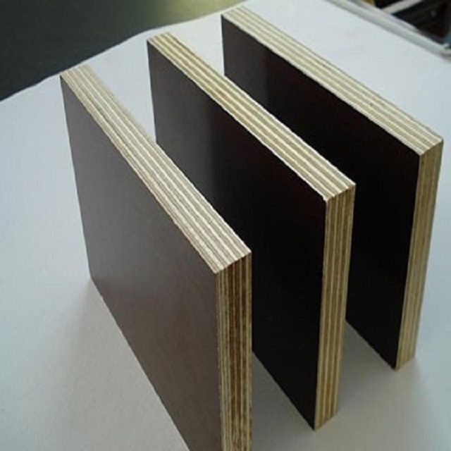 Nova Basic Film Faced Plywood